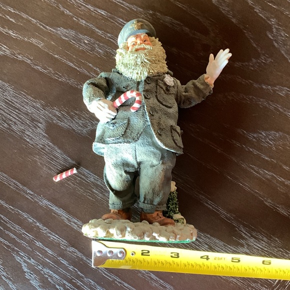 Vintage Policeman Santa 1991 Hamilton Gifts “ The Policeman ” figurine Christmas - Picture 6 of 6